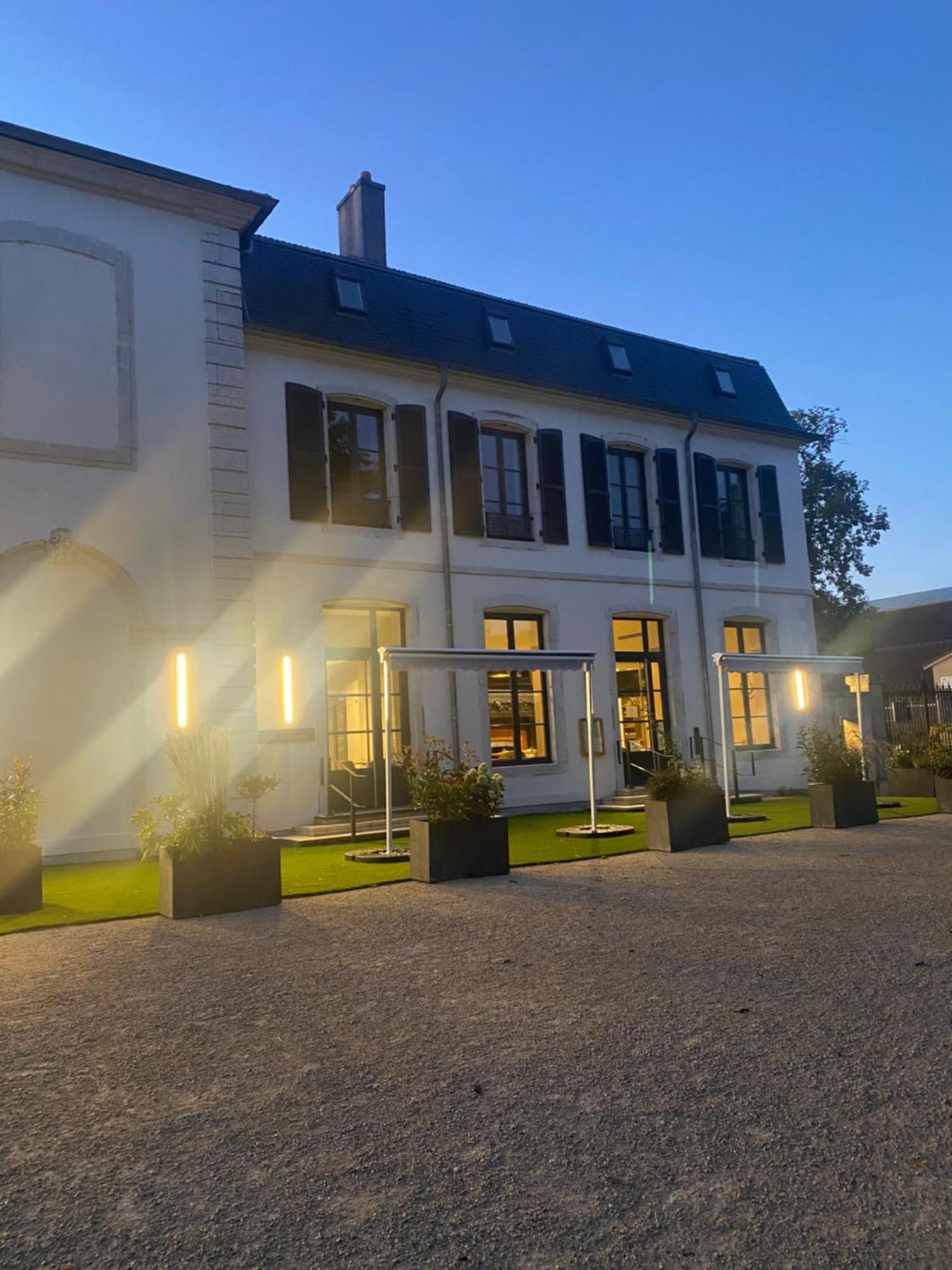 Hotel Au Chateau Villers-lès-Nancy المظهر الخارجي الصورة